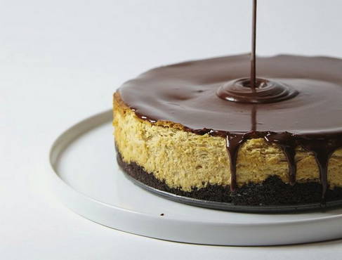 Cheesecake New York with salted caramel