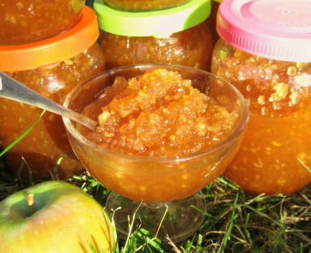 Apple jam for pies