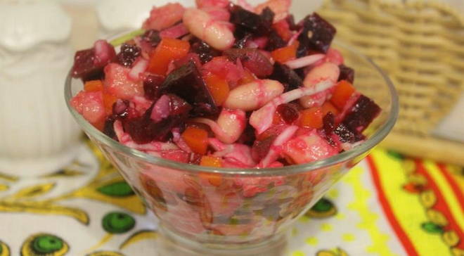 Salade de haricots et légumes