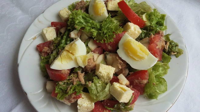 Salade de thon et tomates