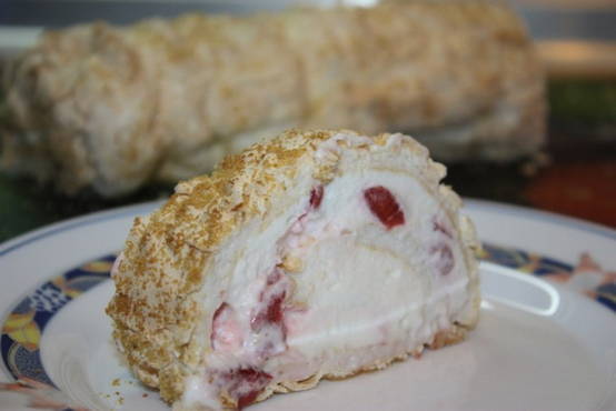 Rouleau merengue aux fraises