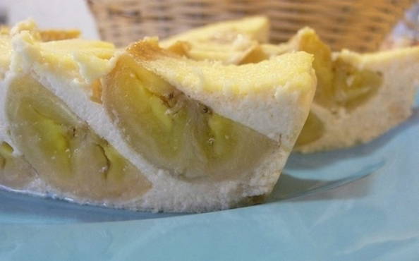 Cottage cheese casserole with banana for children