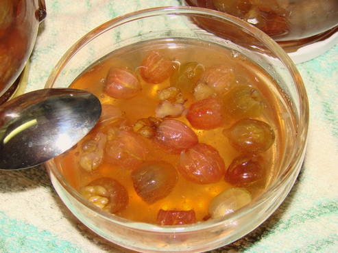 Royal gooseberry jam