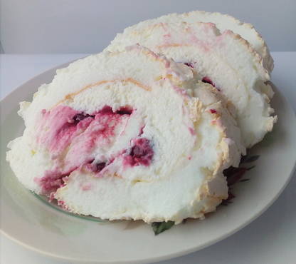 Cherry meringue roll