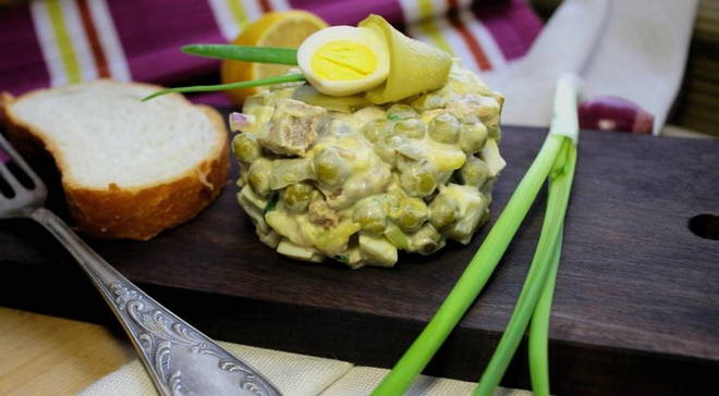 Salad with tongue and cucumbers