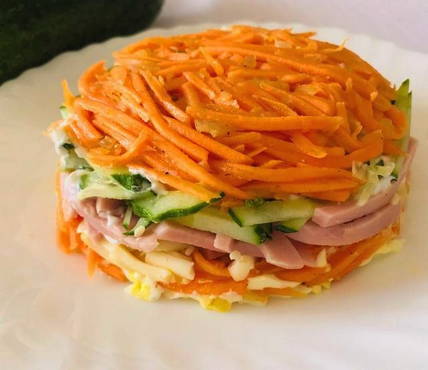 Salade coréenne au jambon et aux carottes