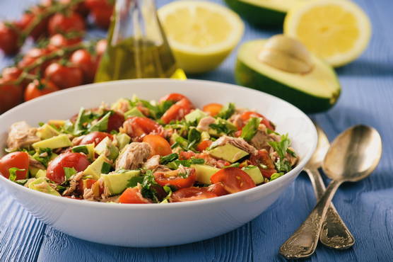 Avocado, tuna and cherry tomato salad