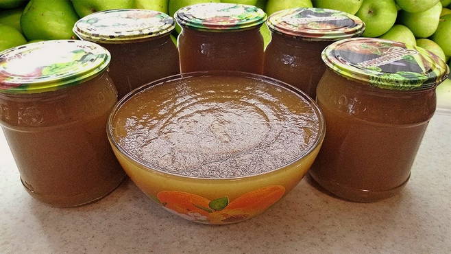 Confiture de pommes enfant