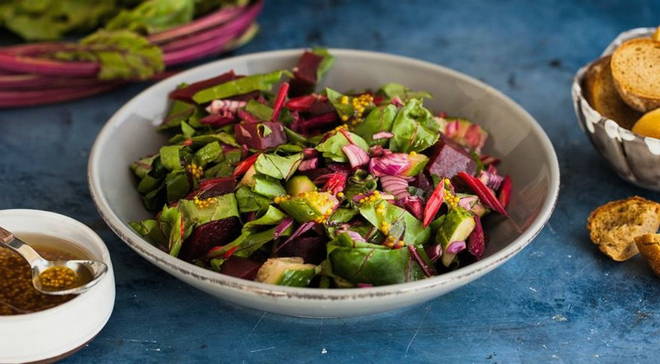 Beet and leaf salad