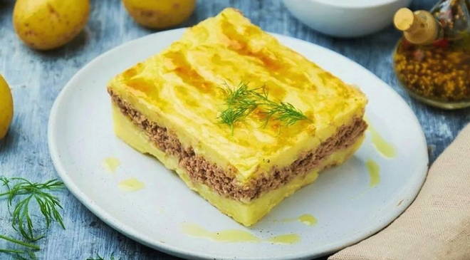 Potato casserole with minced meat