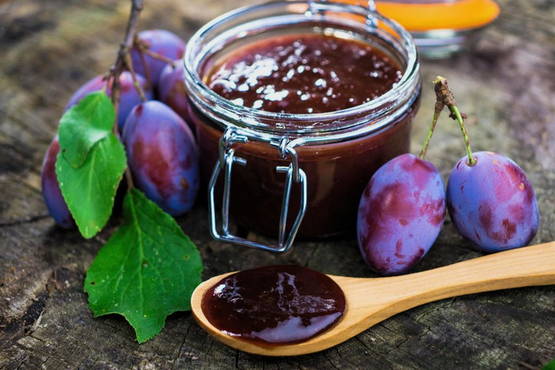 Pitted plum jam in a slow cooker