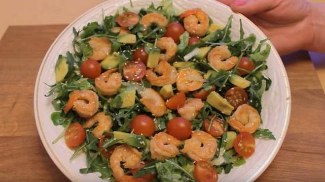 Avocado Shrimp Salad