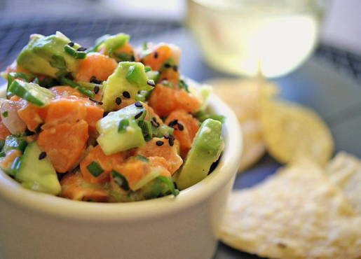 Salade d'avocat et de poisson