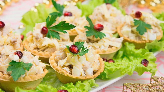 Chicken tartlet salad