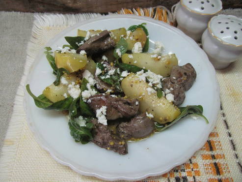 Liver and apple salad