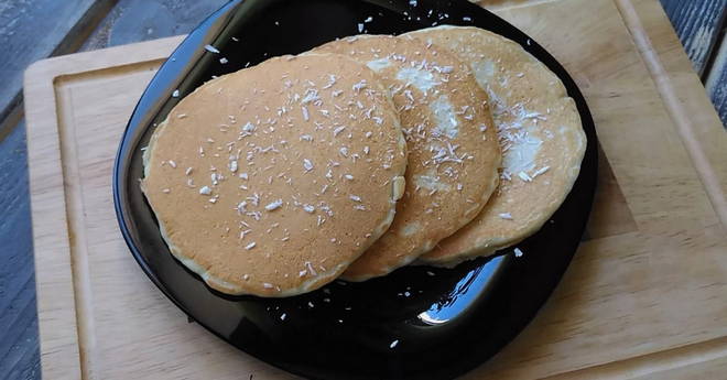 Pancakes with coconut milk