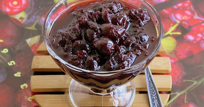 Frozen cherry jam