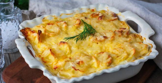 Casserole de pommes de terre dans une mijoteuse