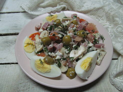 Salade de jambon et champignons marinés