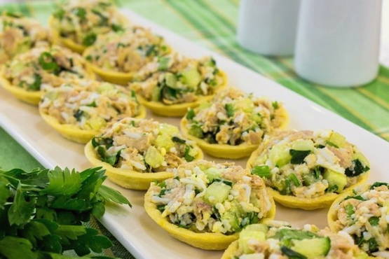 Salade de thon en tartelettes