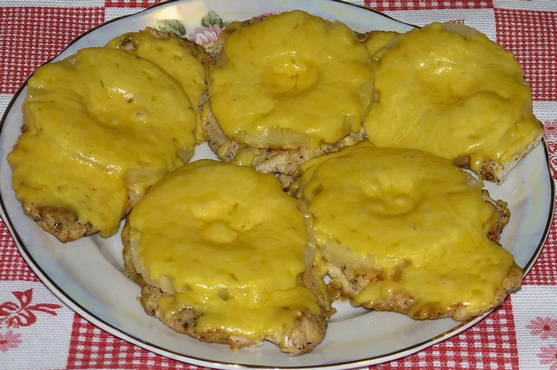 Côtelettes de poulet à l'ananas