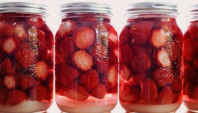 Compote de fraises pour l'hiver, 3 litres