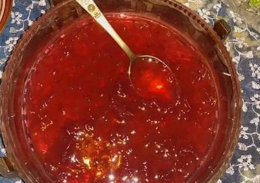 Confiture de pétales de rose