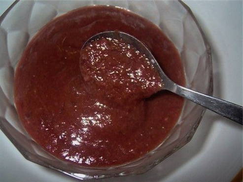 Plum ketchup with tomato paste