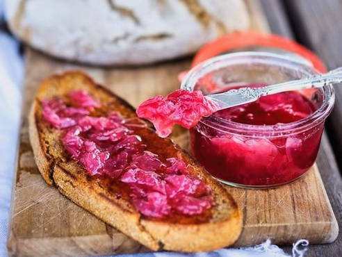 How to make tea rose jam