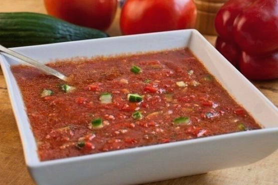 Gazpacho with tomato juice