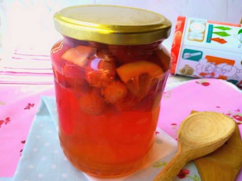 Compote de fraises au citron pour l'hiver