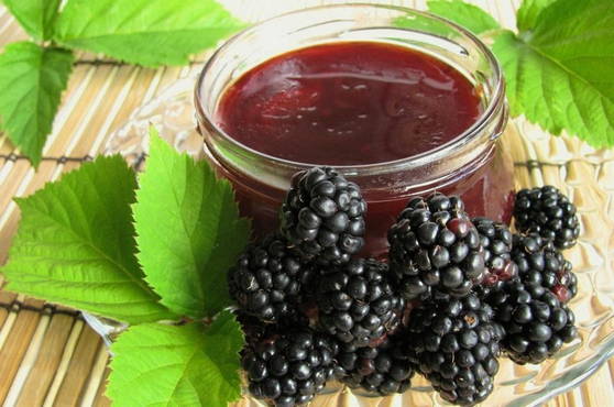 Confiture de mûres pour l'hiver