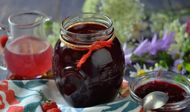 Jelly raspberry jam