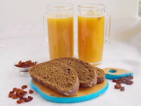 Bread kvass at home