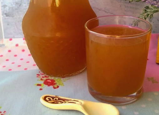 Kvass from wort and dry kvass