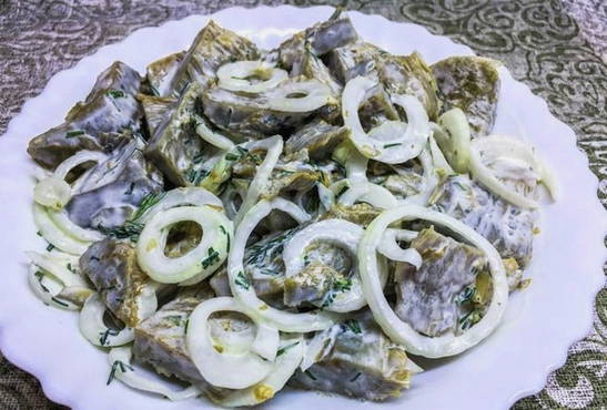 Salad with salted milk mushrooms