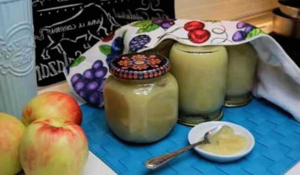 Puree of pears and apples with condensed milk for the winter