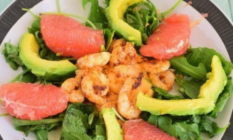 Shrimp, avocado and grapefruit salad