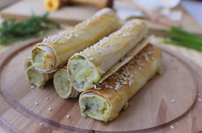 Rouleaux de pita farcis aux pommes de terre