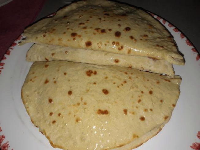 Tatar flatbreads kystyby with potatoes