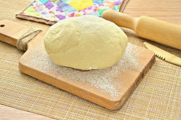 Pâte pour kystyby avec pommes de terre à la tatare