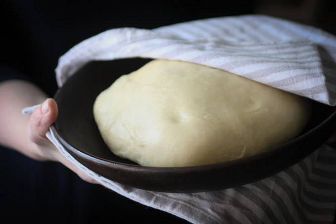 Dough for kystyby with potatoes on the water