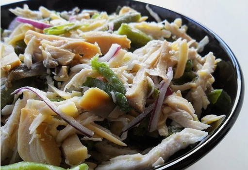 Chicken salad with mushrooms and green beans