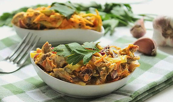 Salade classique Obzhorka au boeuf