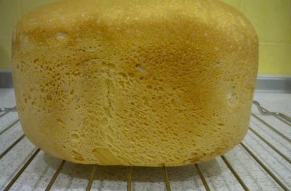 White bread in a Panasonic bread maker at home