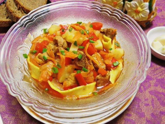 Classic Uzbek pork lagman