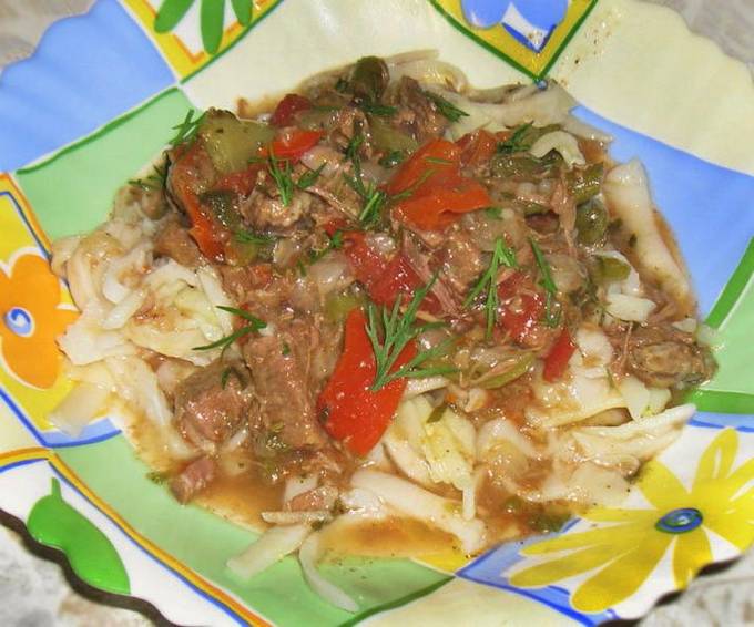 Lagman de boeuf classique aux légumes