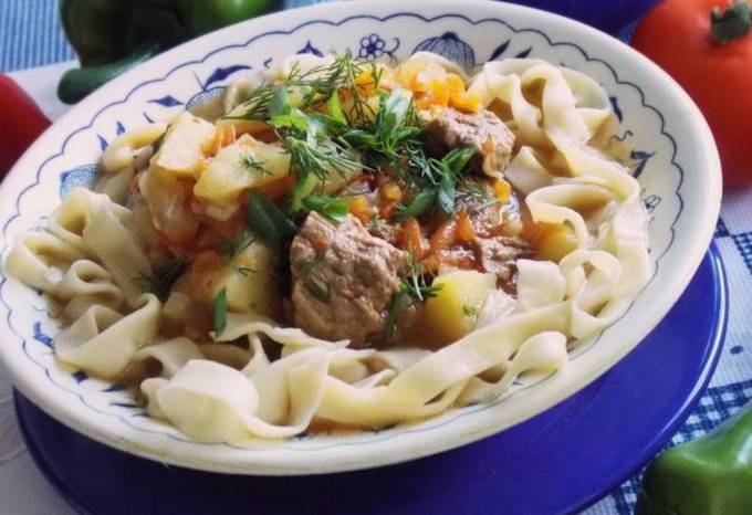 Lagman in Uzbek in a slow cooker