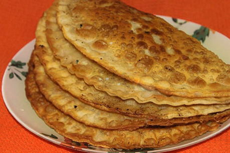 Crispy pasties on vodka with minced meat