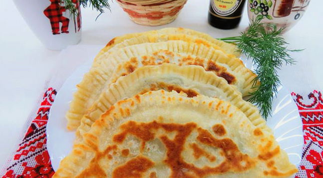 Lenten pasties with potatoes